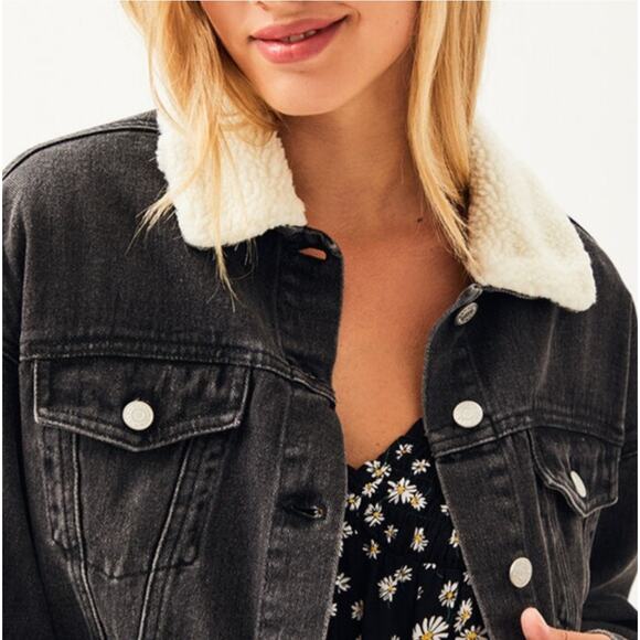 PacSun Sherpa Lined Denim Jean Jacket Womens Size Medium Large Black Moonstone - Picture 8 of 8